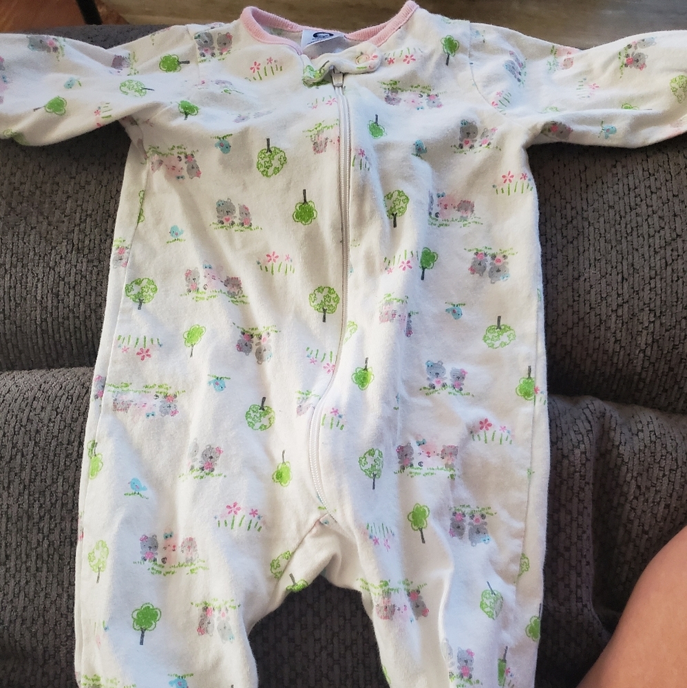 baby pjs